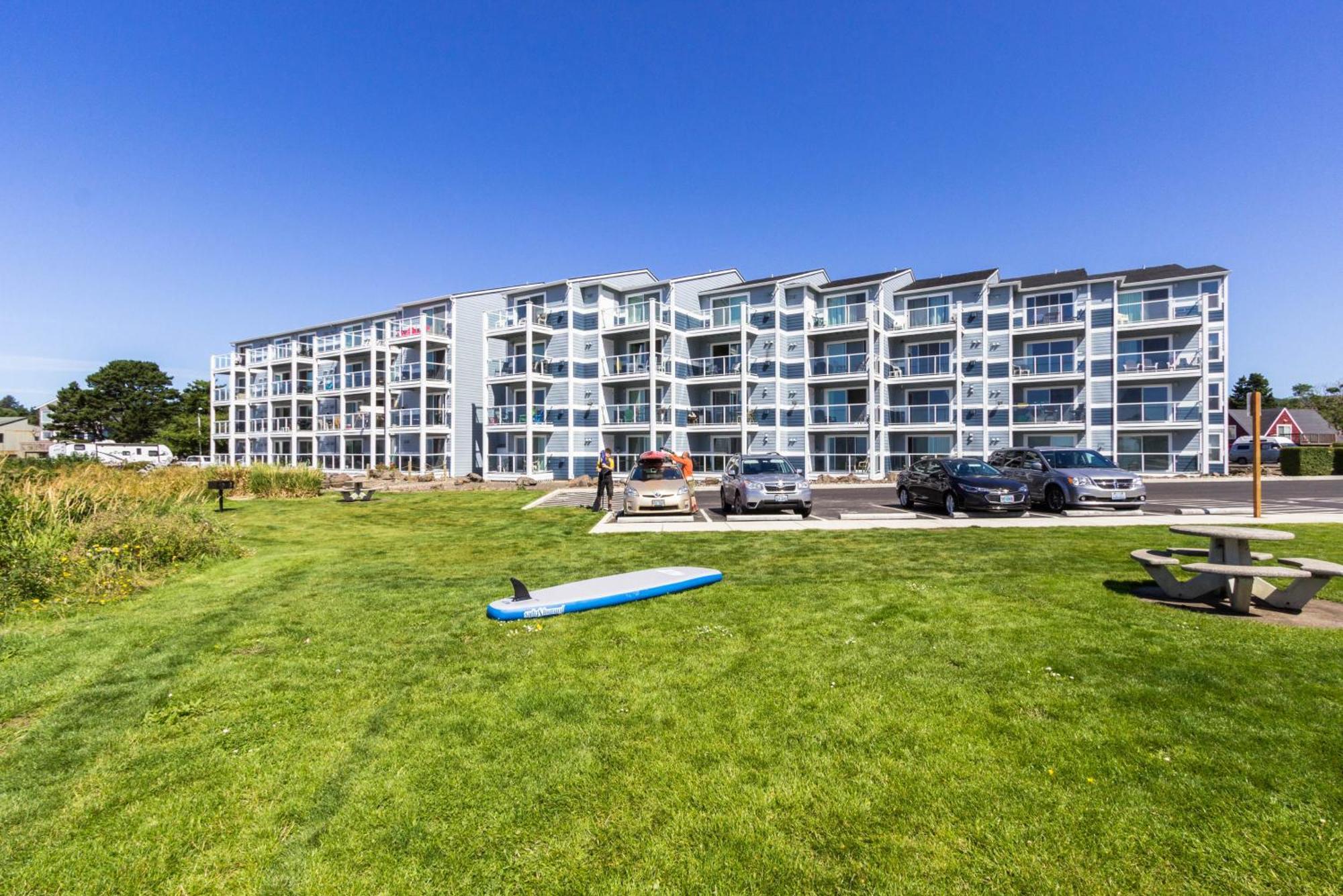 Апартаменти Waters Edge Salishan Beach Номер фото